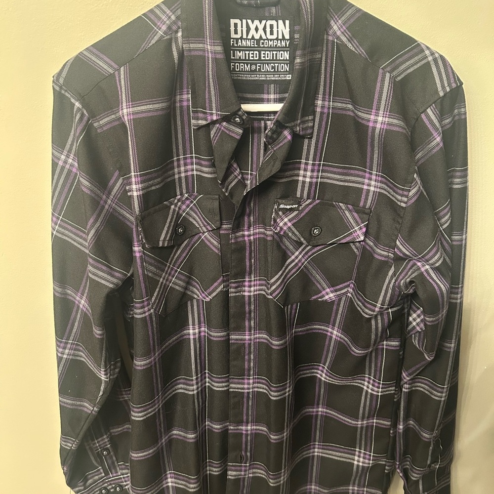 Snap-on Dixxon Men's Black and Purple Flannel Shirt